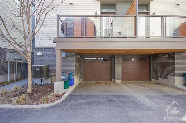 108 Greenfield Avenue, Townhouse with 3 bedrooms, 3 bathrooms and 2 parking in Ottawa ON | Image 29