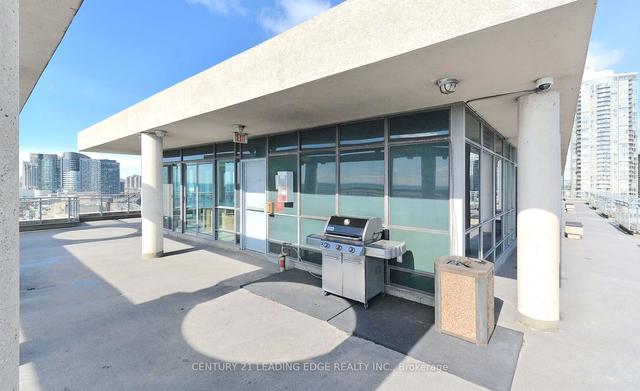 1202 - 410 Queens Quay W, Condo with 1 bedrooms, 1 bathrooms and 1 parking in Toronto ON | Image 6