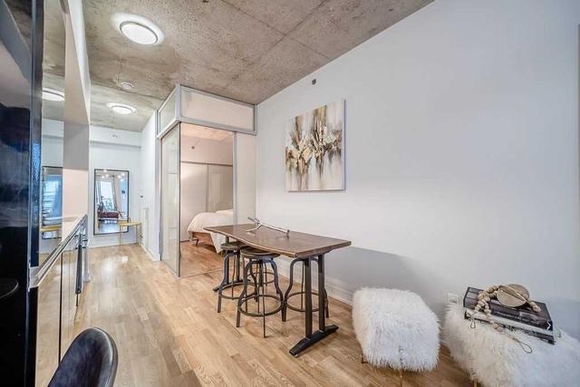 713 - 20 Gladstone Ave, Condo with 2 bedrooms, 2 bathrooms and 1 parking in Toronto ON | Image 22