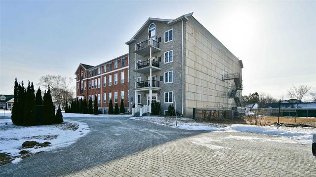 208 - 323 George St, Condo with 2 bedrooms, 2 bathrooms and 1 parking in Cobourg ON | Card Image