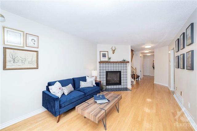 46 Oakhaven Private, Townhouse with 3 bedrooms, 3 bathrooms and 2 parking in Ottawa ON | Image 6