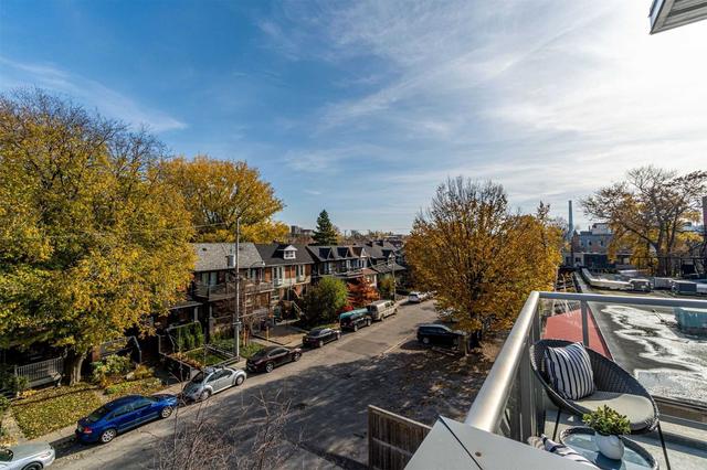 3 - 34 Boston Ave, Townhouse with 3 bedrooms, 2 bathrooms and 1 parking in Toronto ON | Image 18