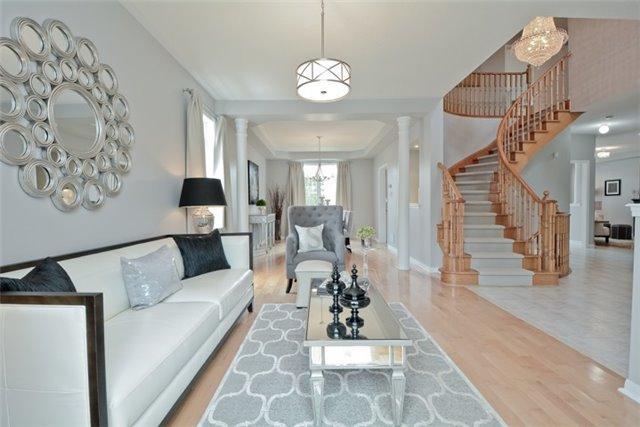 863 Strouds Lane, House detached with 4 bedrooms, 4 bathrooms and 4 parking in Pickering ON | Image 3