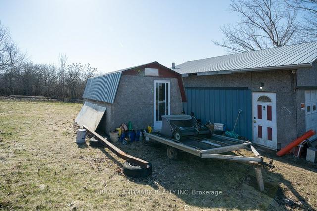 703 County Road 24 Rd, House detached with 2 bedrooms, 3 bathrooms and 15 parking in Prince Edward County ON | Image 22