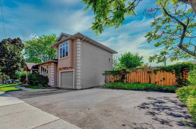 265 The Westway, House detached with 3 bedrooms, 3 bathrooms and 4 parking in Toronto ON | Image 36