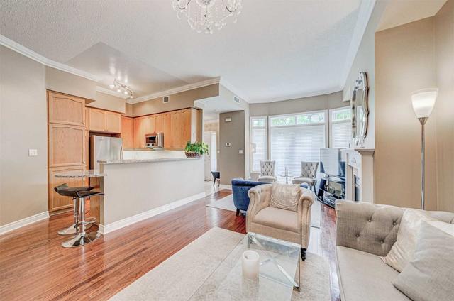 th 9 - 2 Rean Dr, Townhouse with 2 bedrooms, 3 bathrooms and 2 parking in Toronto ON | Image 5