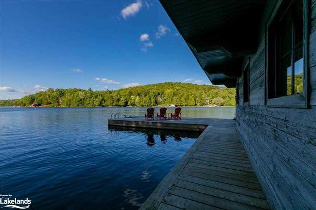 1030 Thompson Lane, House detached with 2 bedrooms, 5 bathrooms and 8 parking in Lake of Bays ON | Image 30
