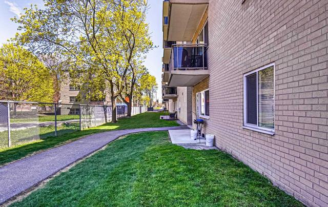 101 - 936 Glen St, Condo with 3 bedrooms, 1 bathrooms and 1 parking in Oshawa ON | Image 15