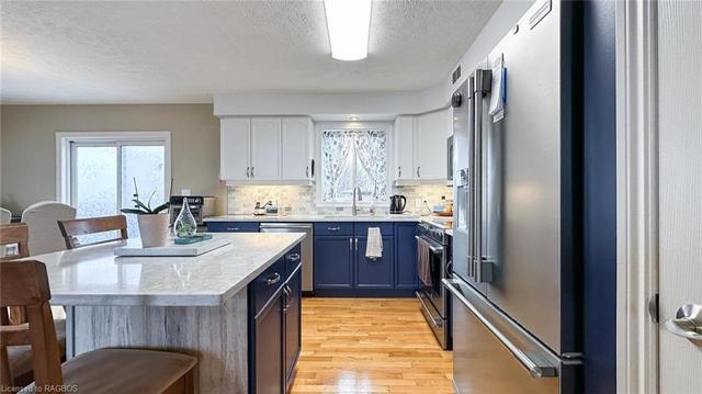 731 Reynolds Drive, House detached with 4 bedrooms, 2 bathrooms and 4 parking in Kincardine ON | Image 17
