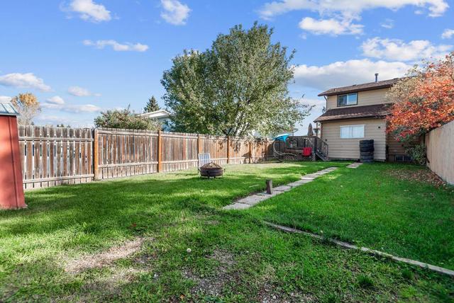 5728 56 Street, Home with 3 bedrooms, 1 bathrooms and 2 parking in Rocky Mountain House AB | Image 26