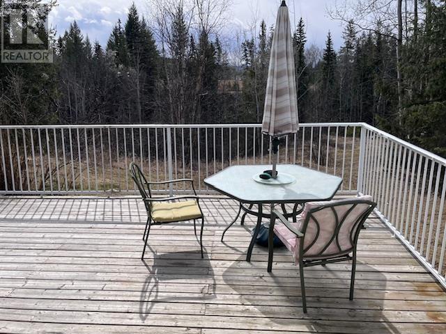4605 S 97 Highway, House other with 2 bedrooms, 2 bathrooms and null parking in Cariboo A BC | Image 5