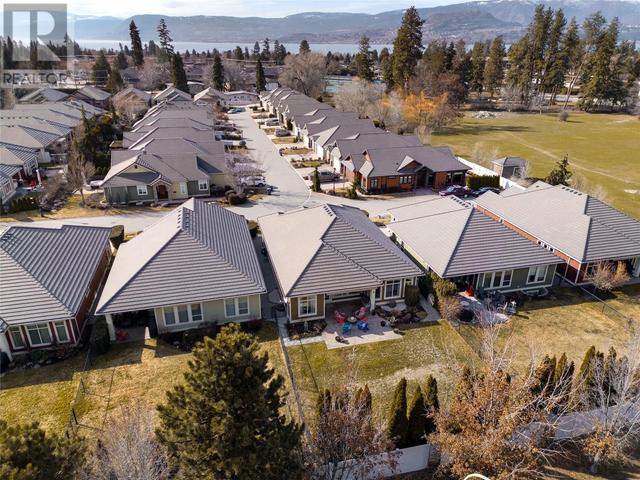 105 - 4450 Gordon Drive, House detached with 4 bedrooms, 3 bathrooms and 4 parking in Kelowna BC | Image 48