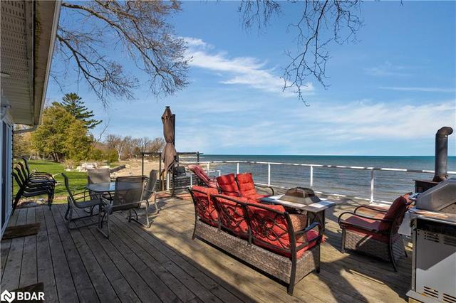 1950 Shore Lane, House detached with 2 bedrooms, 1 bathrooms and 10 parking in Wasaga Beach ON | Image 20