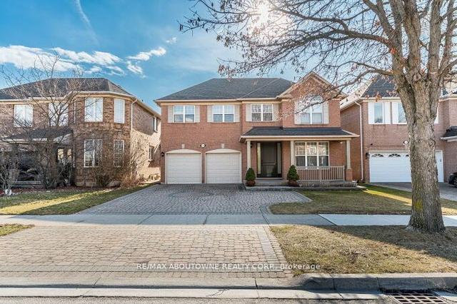 2434 Westoak Trails Blvd, House detached with 3 bedrooms, 4 bathrooms and 6 parking in Oakville ON | Image 12