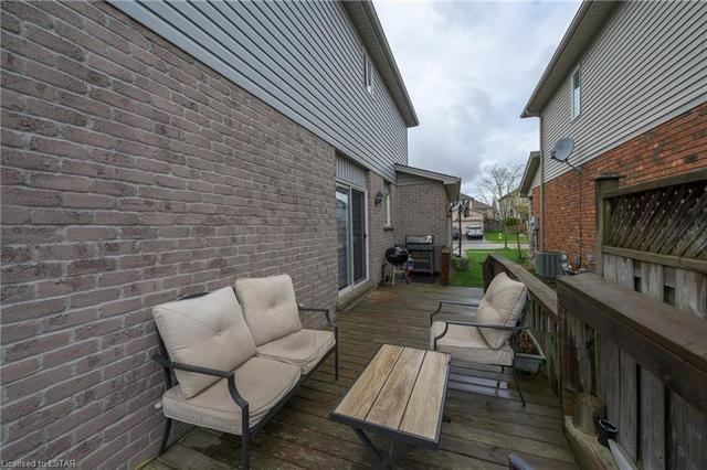 6601 Beattie Street, House detached with 3 bedrooms, 1 bathrooms and 3 parking in London ON | Image 25