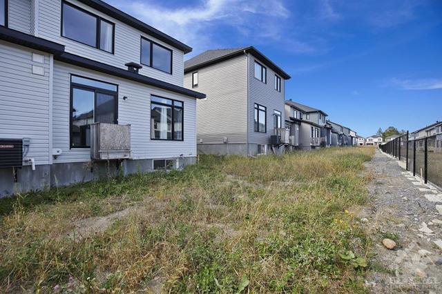 306 Ibanez Walk, Townhouse with 3 bedrooms, 4 bathrooms and 1 parking in Ottawa ON | Image 29