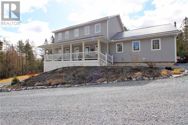 344 Lakeside Road, House detached with 4 bedrooms, 2 bathrooms and null parking in Hampton P NB | Image 3
