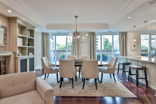 507 - 155 St Clair Ave W, Condo with 2 bedrooms, 3 bathrooms and 2 parking in Toronto ON | Image 2
