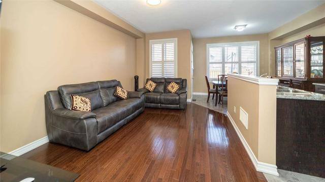 6 Selsdon St, House semidetached with 4 bedrooms, 3 bathrooms and 3 parking in Brampton ON | Image 22