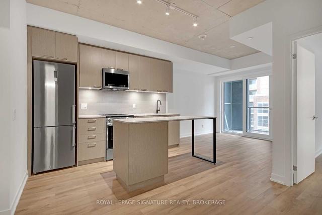 407 - 1808 St Clair Ave W, Condo with 2 bedrooms, 2 bathrooms and 0 parking in Toronto ON | Image 12