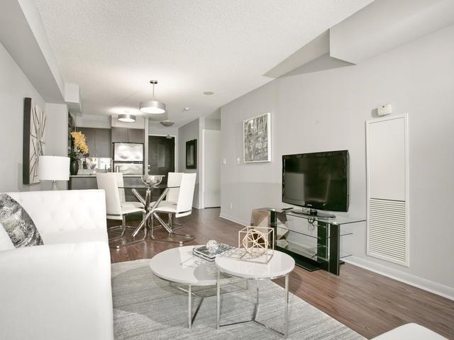 907 - 96 St. Patrick St, Condo with 1 bedrooms, 1 bathrooms and null parking in Toronto ON | Image 11