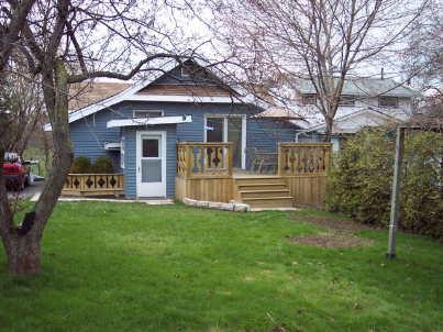 513 Ritson Rd N, House detached with 2 bedrooms, 2 bathrooms and 3 parking in Oshawa ON | Image 2