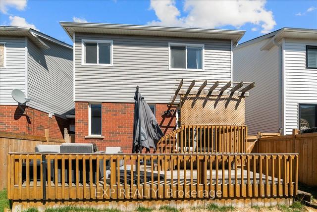 26 Beatrice Lane, House detached with 3 bedrooms, 3 bathrooms and 3 parking in Barrie ON | Image 35