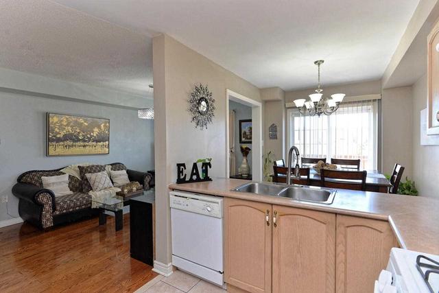 6 Panama Pl E, House attached with 3 bedrooms, 4 bathrooms and 2 parking in Brampton ON | Image 7
