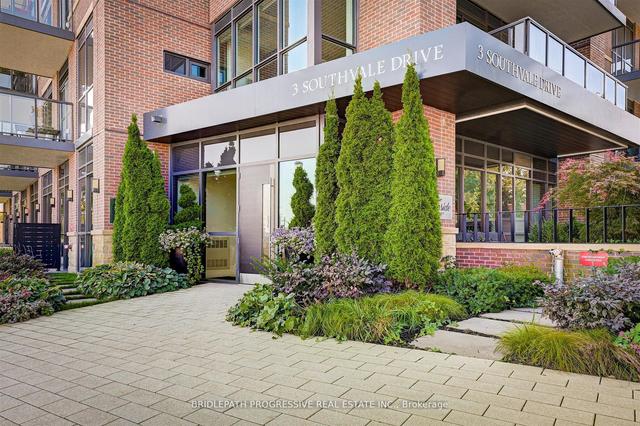 401 - 3 Southvale Dr, Condo with 2 bedrooms, 2 bathrooms and 2 parking in Toronto ON | Image 12
