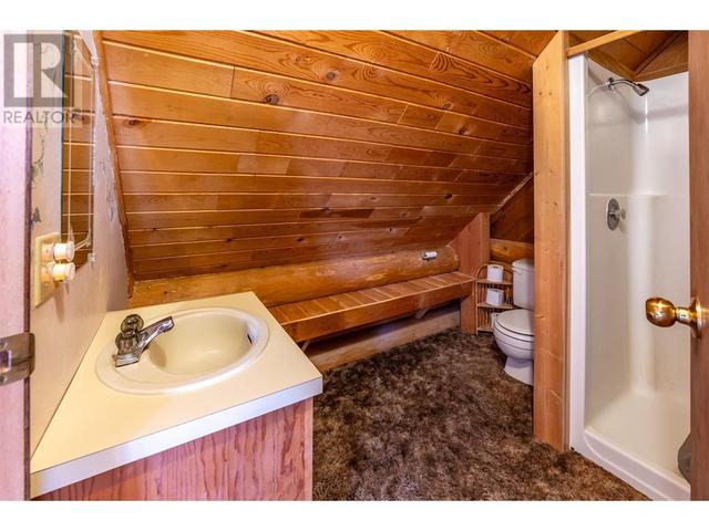 240 Tin Horn Road, House detached with 3 bedrooms, 1 bathrooms and 5 parking in Kootenay Boundary E BC | Image 32