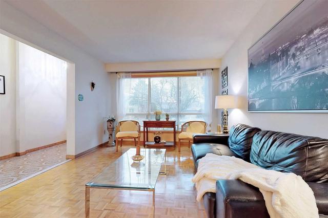 3038 Weston Rd, House detached with 4 bedrooms, 4 bathrooms and 8 parking in Toronto ON | Image 23