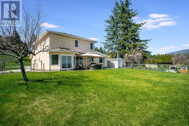 3473 Gates Road, House detached with 3 bedrooms, 3 bathrooms and 7 parking in West Kelowna BC | Image 2
