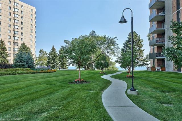 202 - 5250 Lakeshore Road, House attached with 3 bedrooms, 2 bathrooms and 1 parking in Burlington ON | Image 28