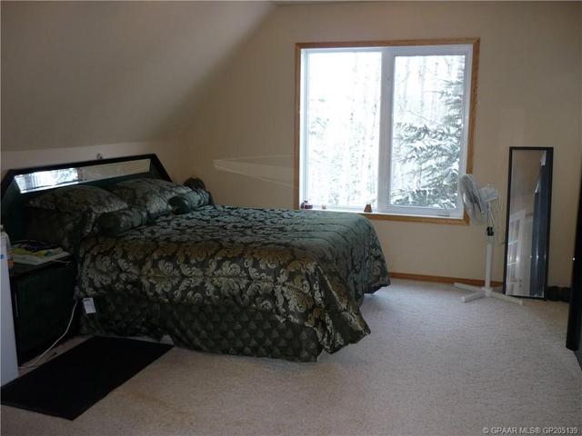 4520 44 Street, House detached with 3 bedrooms, 2 bathrooms and 2 parking in Rycroft AB | Image 7