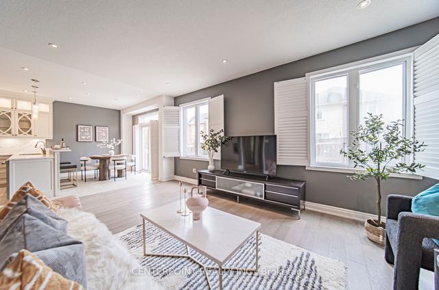 57 Silver Oaks Cres S, House detached with 4 bedrooms, 4 bathrooms and 6 parking in Markham ON | Image 7