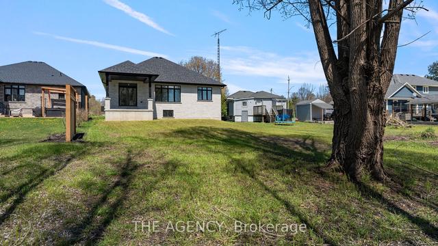 172a Mechanic St, House detached with 2 bedrooms, 3 bathrooms and 6 parking in Norfolk County ON | Image 31