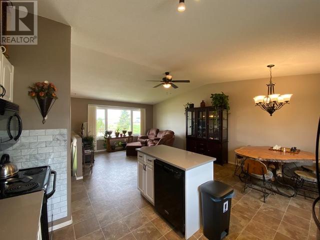 1122 7 Avenue W, House detached with 4 bedrooms, 2 bathrooms and 4 parking in Beaverlodge AB | Image 20