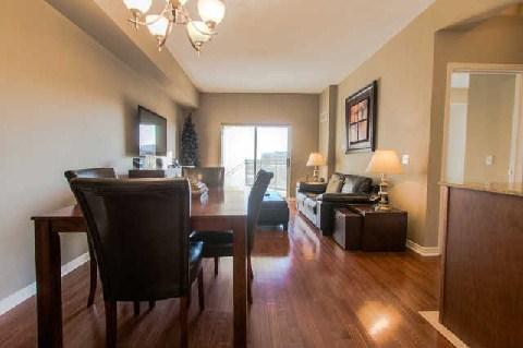 718 - 1 Maison Parc Crt, Condo with 2 bedrooms, 2 bathrooms and 1 parking in Vaughan ON | Image 2
