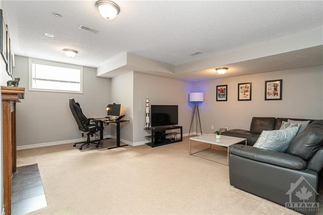 110 Spartina Street, Townhouse with 3 bedrooms, 3 bathrooms and 2 parking in Ottawa ON | Image 21