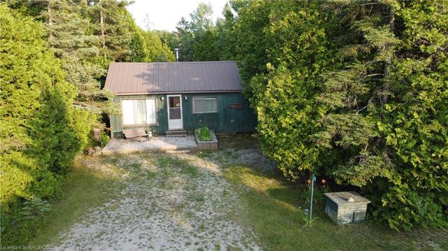 45 Baywatch Drive, House detached with 2 bedrooms, 1 bathrooms and 3 parking in Northern Bruce Peninsula ON | Image 1