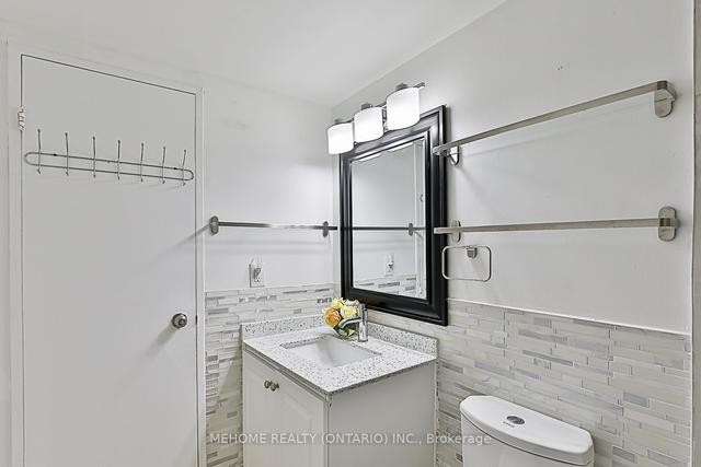 2309 - 340 Dixon Rd, Condo with 2 bedrooms, 1 bathrooms and 1 parking in Toronto ON | Image 24