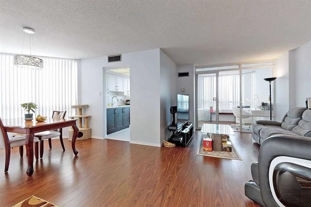 1512 - 330 Alton Towers Circ, Condo with 2 bedrooms, 2 bathrooms and 1 parking in Toronto ON | Image 27