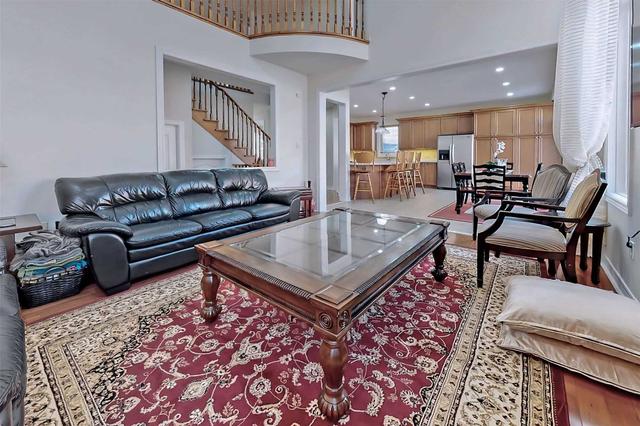 61 Wellsprings Dr, House detached with 4 bedrooms, 4 bathrooms and 4 parking in Brampton ON | Image 4