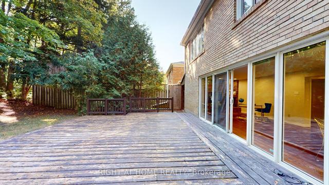 23 Christine Cres, House detached with 4 bedrooms, 4 bathrooms and 4 parking in Toronto ON | Image 29