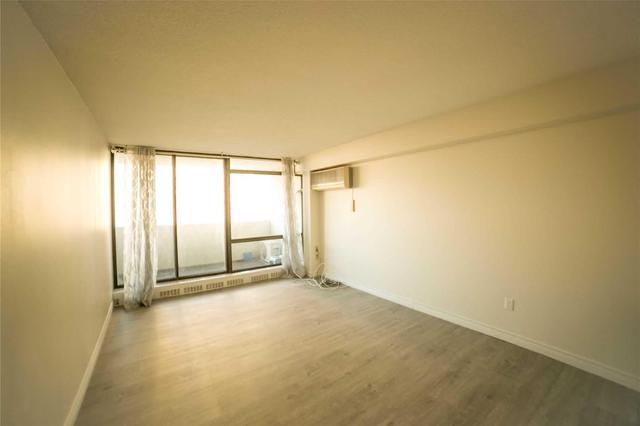 1004 - 3300 Don Mills Rd, Condo with 3 bedrooms, 2 bathrooms and 1 parking in Toronto ON | Image 14