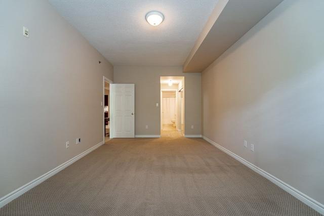 102 - 391 Plains Rd E, Condo with 2 bedrooms, 2 bathrooms and 1 parking in Burlington ON | Image 11