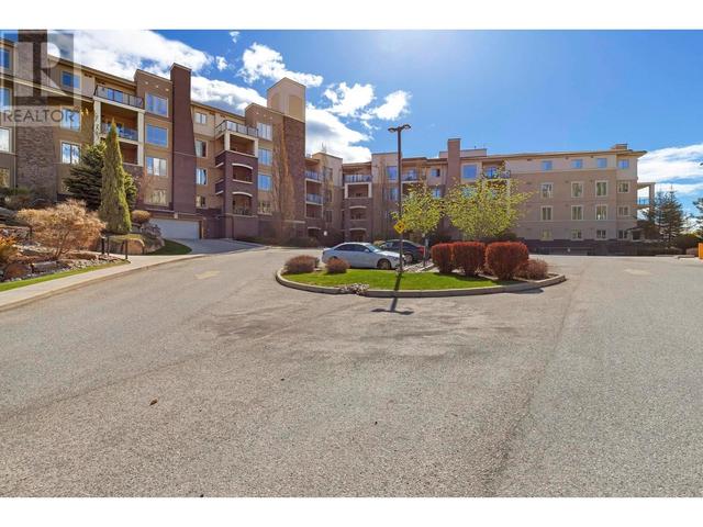 2313 - 1873 Country Club Drive, Condo with 1 bedrooms, 1 bathrooms and 1 parking in Kelowna BC | Image 17