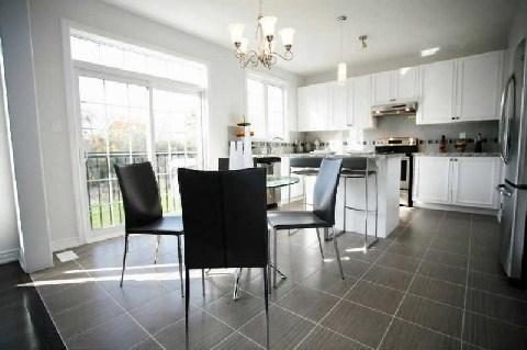 8 Teaberry Terr, House detached with 5 bedrooms, 4 bathrooms and 4 parking in Brampton ON | Image 9