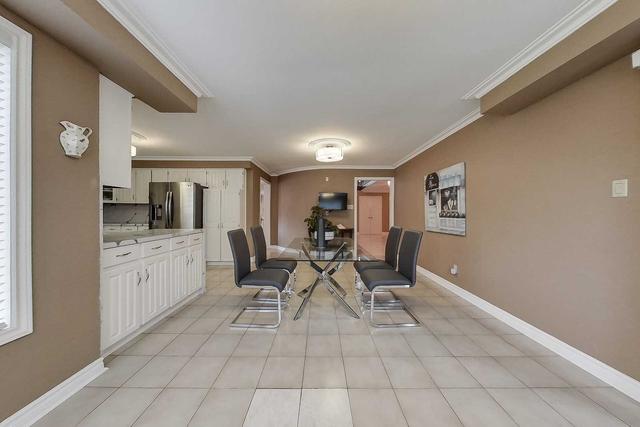 1918 Unicorn Crt, House detached with 4 bedrooms, 4 bathrooms and 6 parking in Mississauga ON | Image 3
