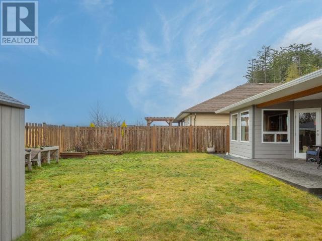 7365 Glacier Street, House detached with 3 bedrooms, 2 bathrooms and null parking in Powell River BC | Image 12